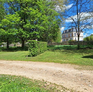 Le Parc du Château - Camping Municipal