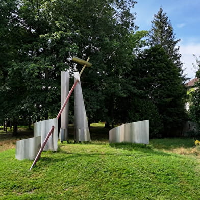 Partez à la découverte des Sculptures Monumentales en inox