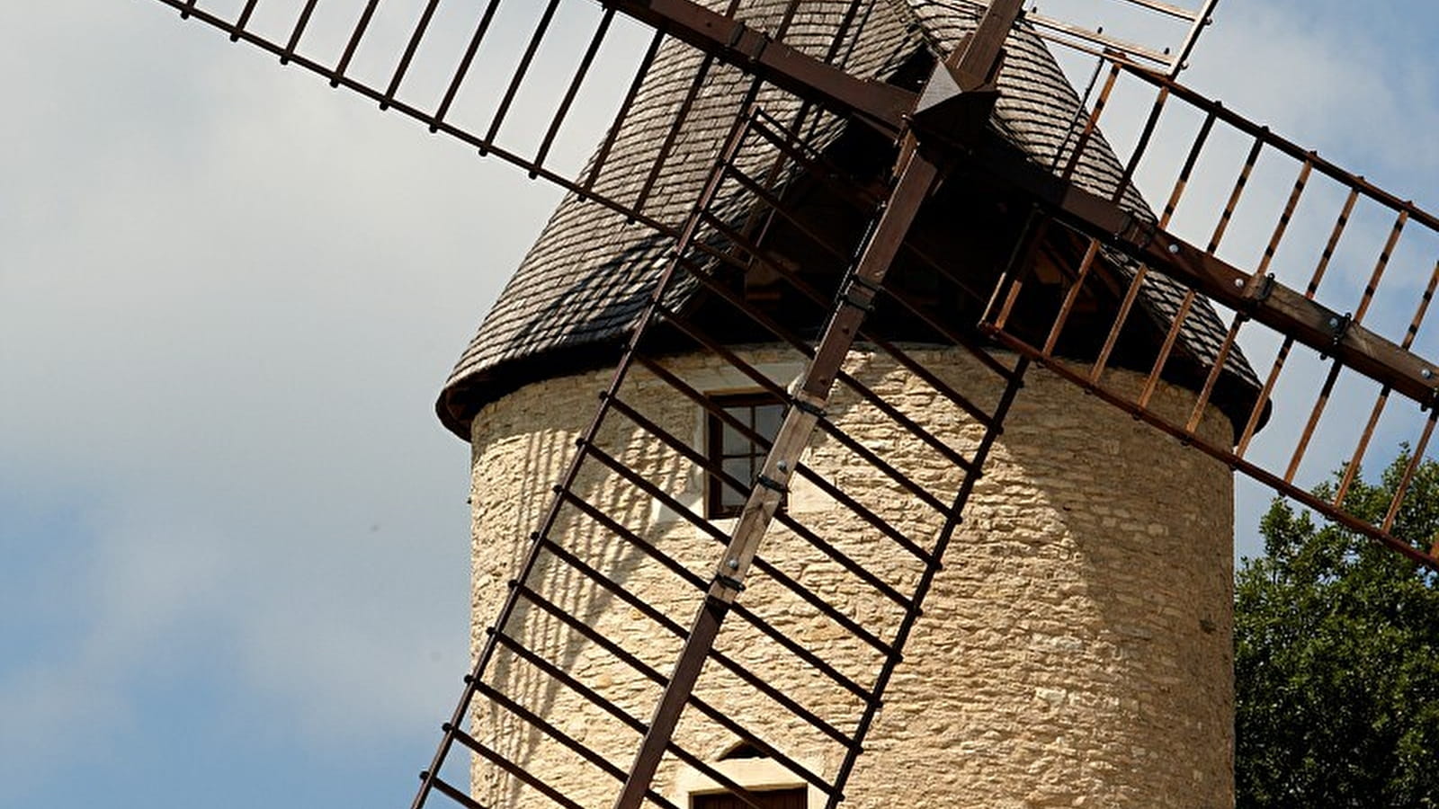 Visite guidée « à la découverte du Moulin Sorine & du vignoble de Santenay »