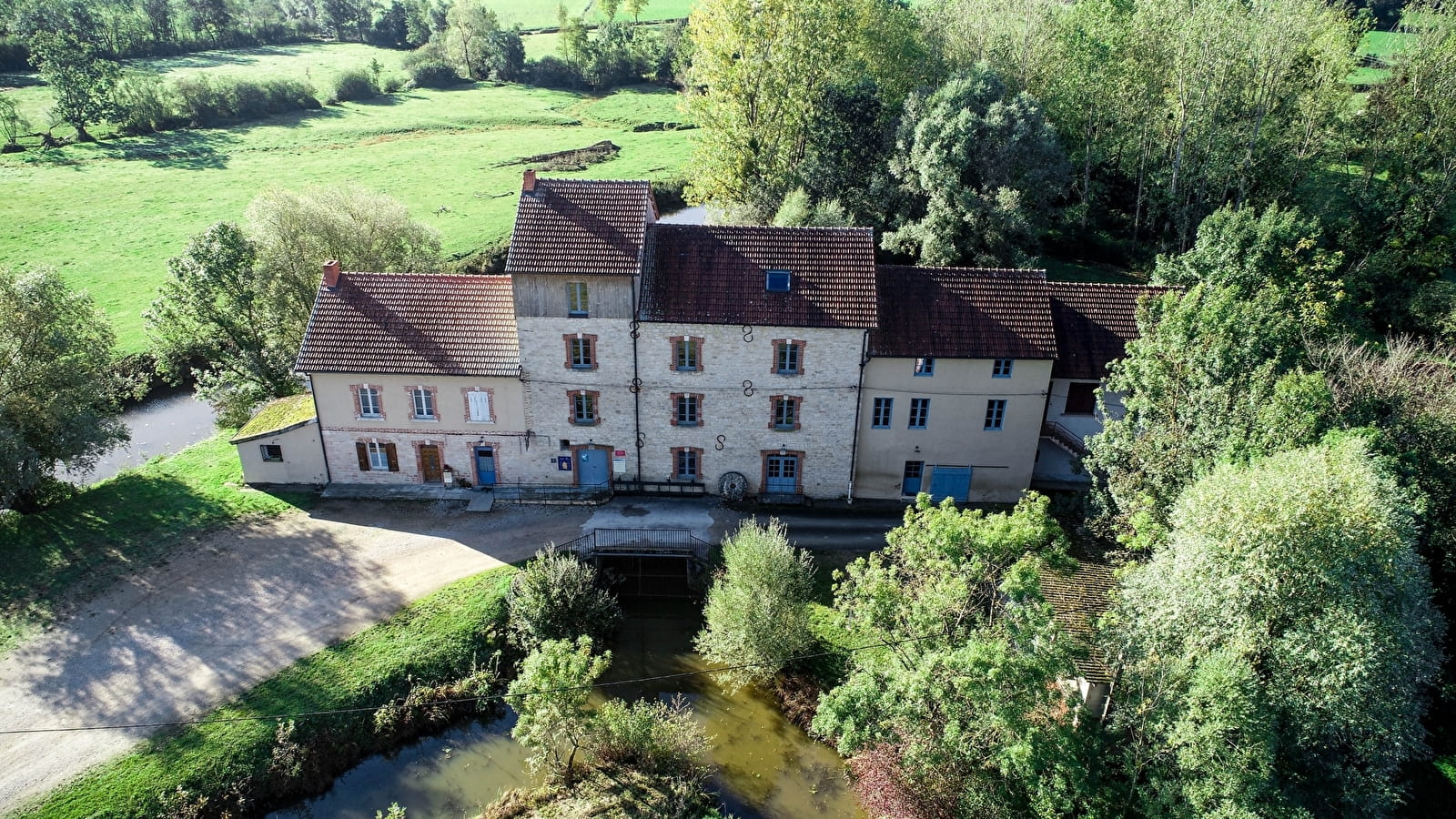 Journées du patrimoine de pays au moulin-musée de Ménetreuil