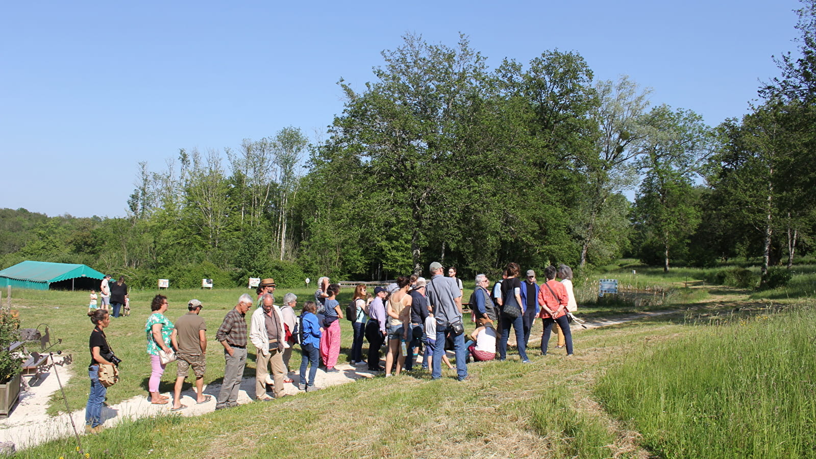 Randonnée sur le Sentier Nature avec un guide