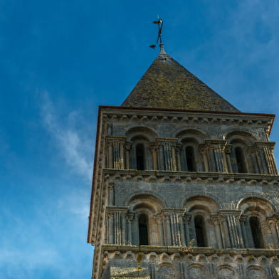 Visite guidée de l'église du Prieuré de Perrecy-les-Forges