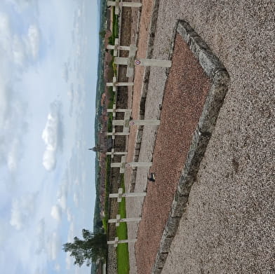 Cimetière militaire de Saulieu