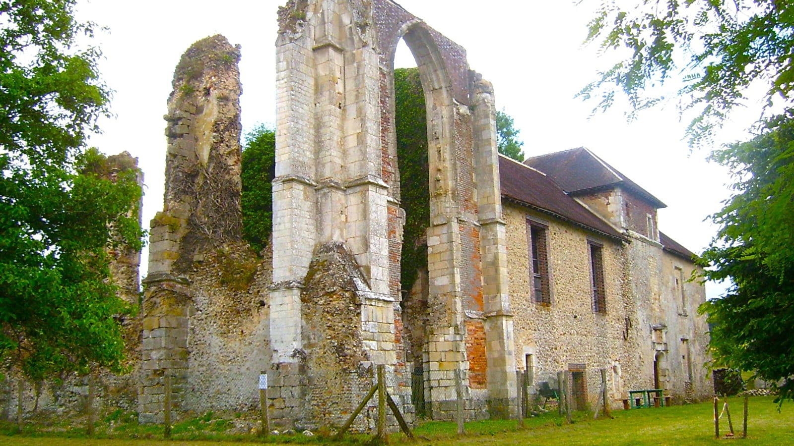 Prieuré de l'Enfourchure 